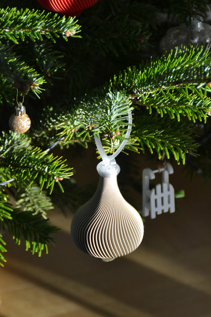 4-Piece Christmas Ornament Set NEW