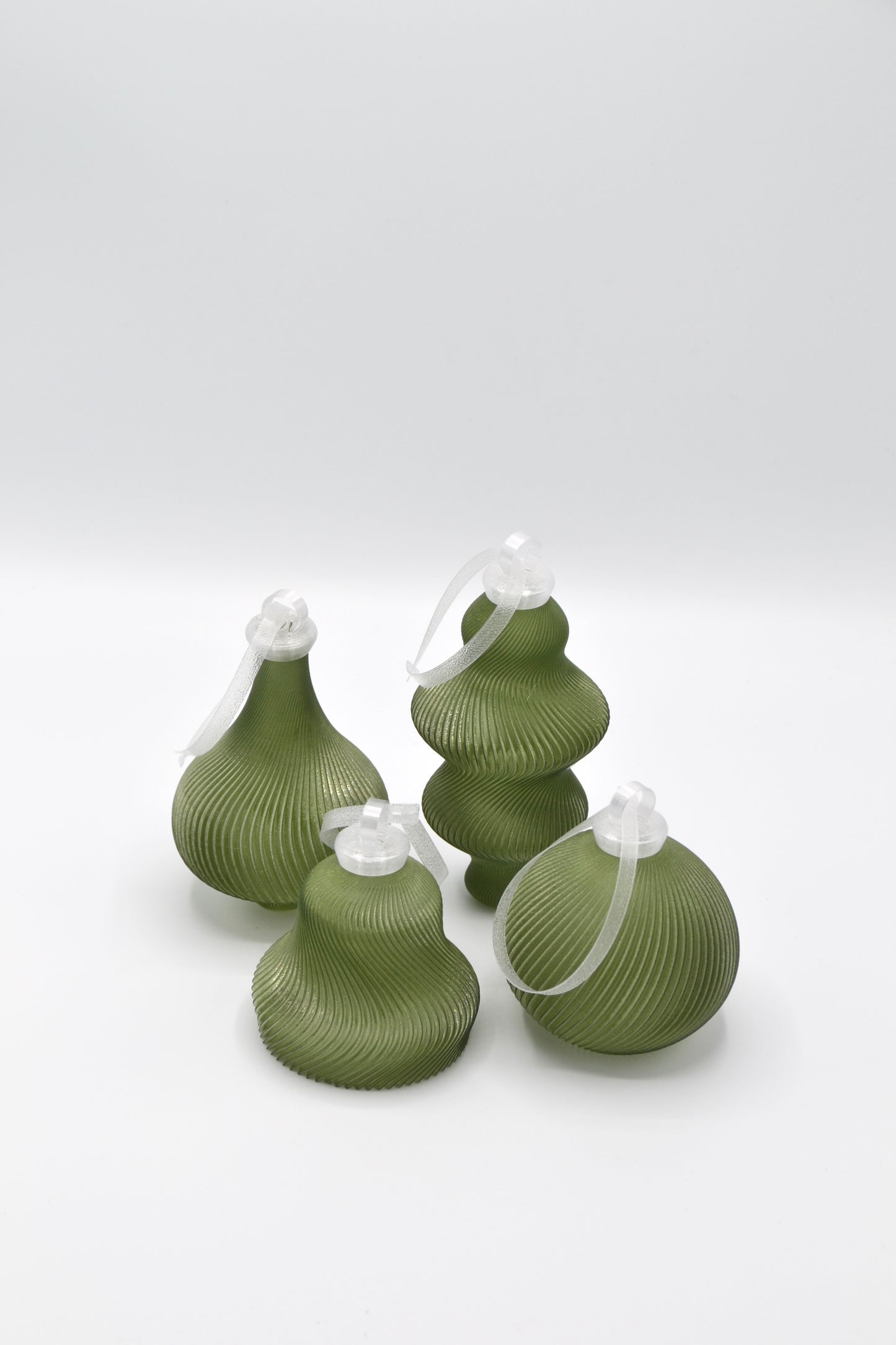 4-Piece Christmas Ornament Set NEW